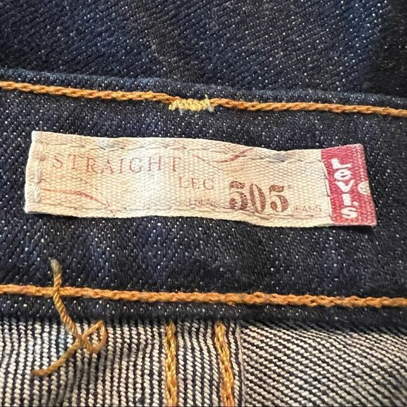 Levi’s 505 straight leg jeans. Size 4 short - Picture 5 of 10